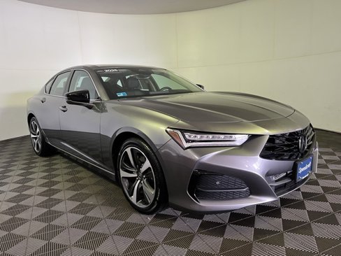 Used 2025 Acura TLX w/ Technology Package image 2