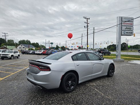 Used 2023 Dodge Charger SXT image 5