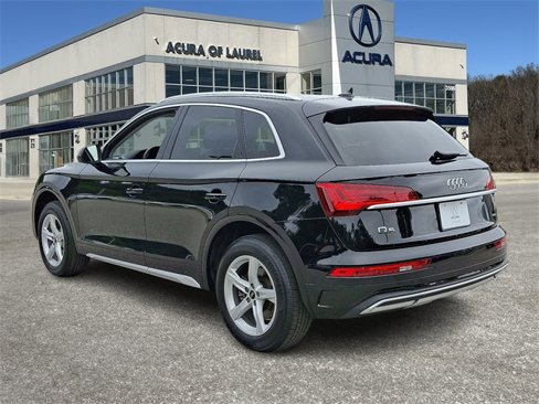 Used 2022 Audi Q5 2.0T Premium w/ Convenience Package image 4