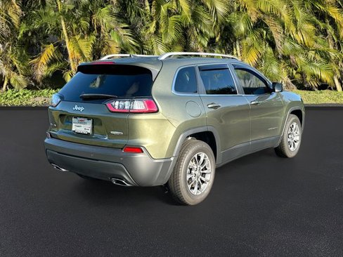 Used 2019 Jeep Cherokee Latitude Plus w/ Cold Weather Group image 5