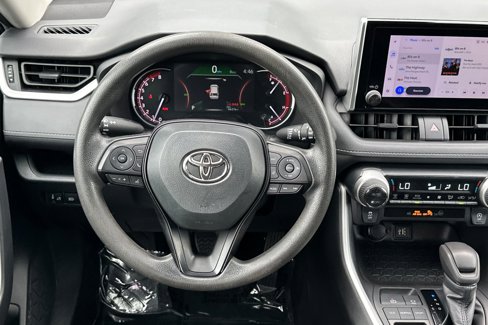 Used 2023 Toyota RAV4 XLE image 14