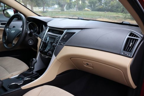 Used 2012 Hyundai Sonata GLS image 17