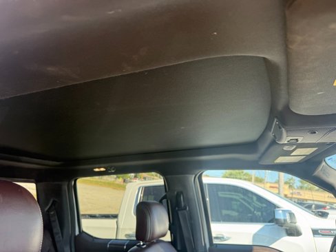 Used 2015 Ford F150 Platinum w/ Equipment Group 701A Luxury image 10