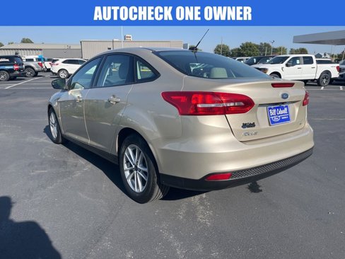 Used 2017 Ford Focus SE w/ Cold Weather Package image 6