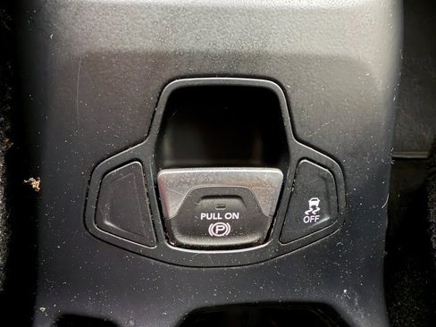 Used 2019 Jeep Renegade Latitude image 22