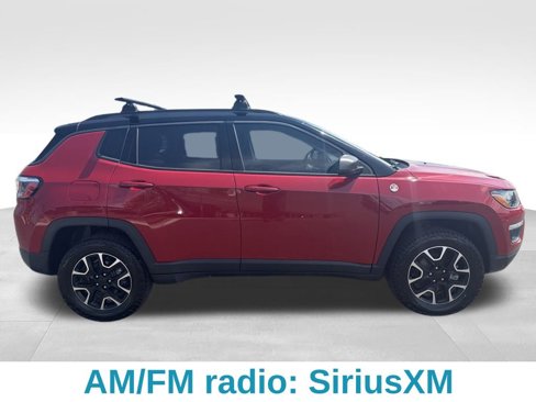 Used 2020 Jeep Compass Trailhawk image 8