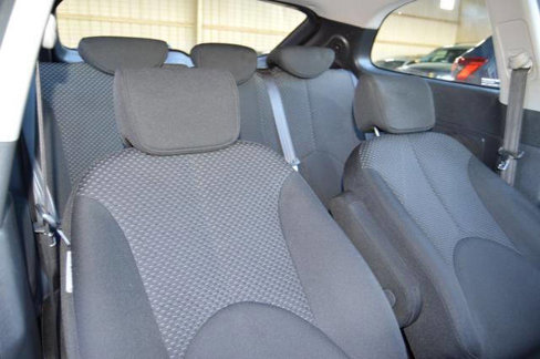 Used 2009 Hyundai Accent SE image 41