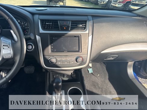 Used 2017 Nissan Altima 2.5 SR w/ LED Appearance Package image 15