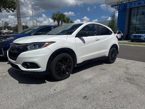 Used 2022 Honda HR-V Sport image 2