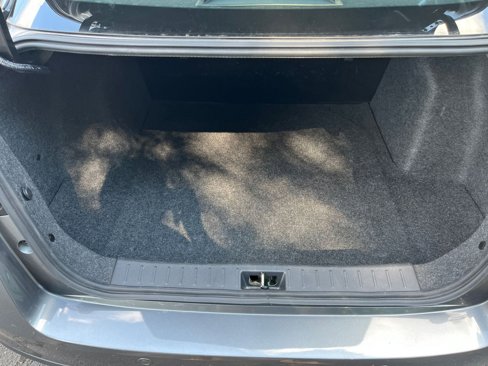 Used 2024 Nissan Versa S w/ Trunk Package image 27