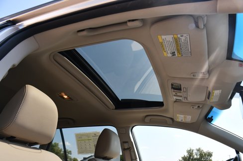 Used 2018 Subaru Outback 2.5i Limited image 17