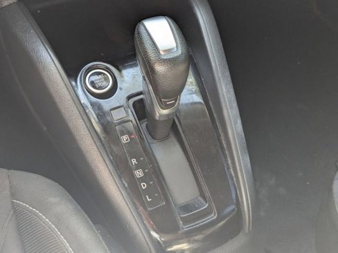 Used 2022 Nissan Kicks S image 23