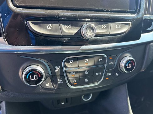 Used 2019 Chevrolet Traverse LT image 43