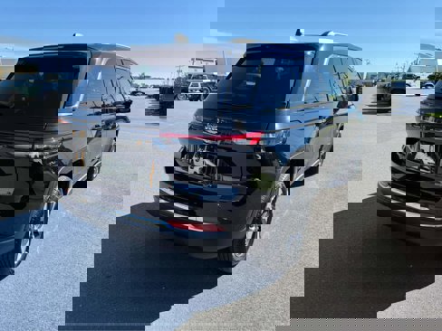 Used 2022 Jeep Grand Cherokee Limited 4xe image 9