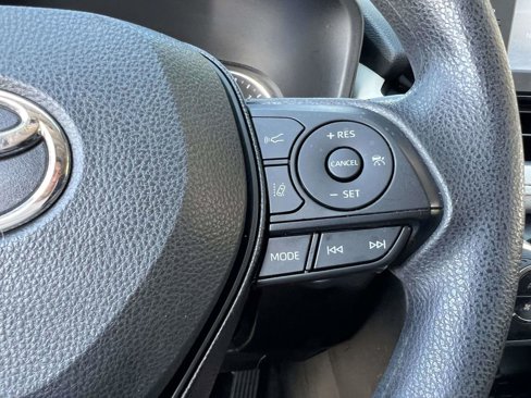 Used 2019 Toyota RAV4 XLE image 28