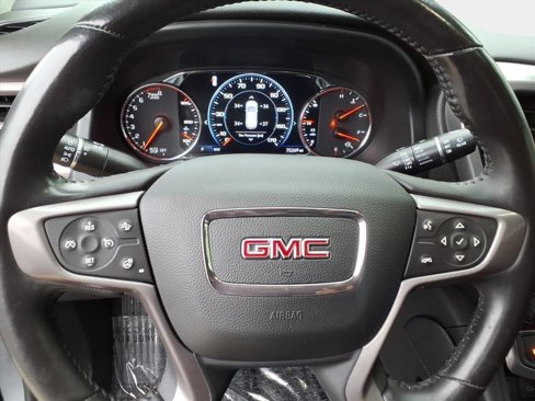 Used 2022 GMC Acadia AT4 w/ Technology Package image 25