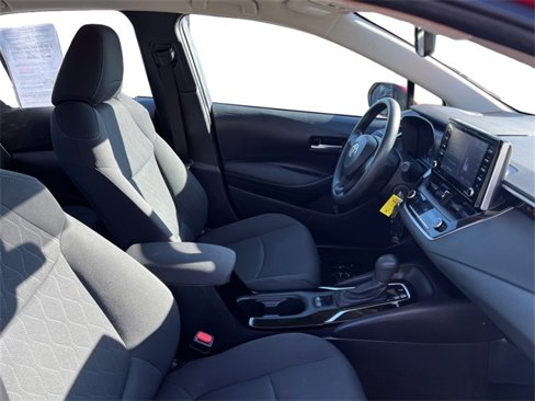 Certified 2021 Toyota Corolla LE image 16