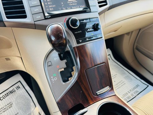 Used 2015 Toyota Venza LE image 22