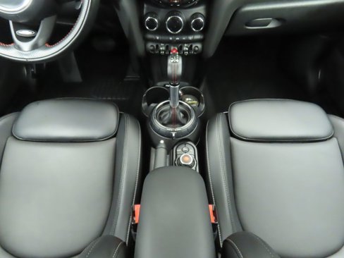 Used 2017 MINI Cooper S image 15