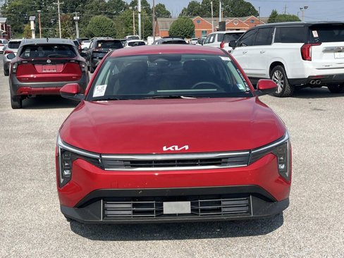 Used 2025 Kia K4 LXS image 2