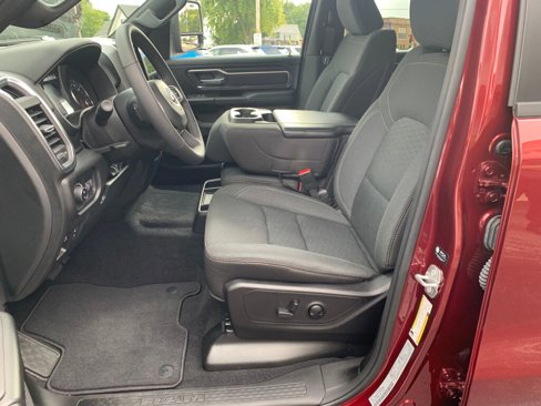Used 2025 RAM 1500 Big Horn image 14
