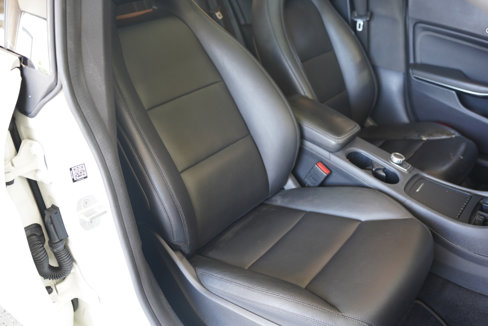 Used 2014 Mercedes-Benz CLA 250 image 30