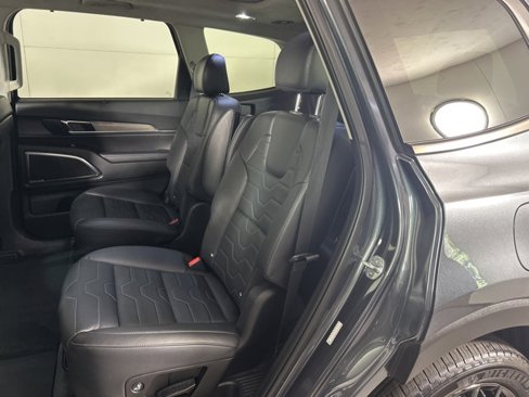 Used 2021 Kia Telluride SX w/ SX Prestige Package image 13