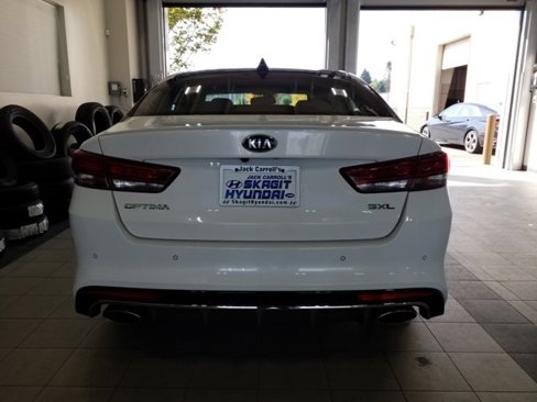 Used 2017 Kia Optima SX image 24