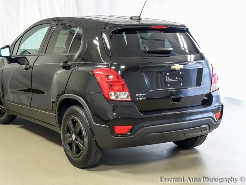 Certified 2020 Chevrolet Trax LS w/ Tint and Cruise Package image 5