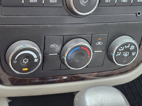 Used 2014 Chevrolet Impala Limited LS image 20