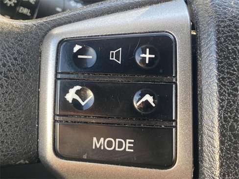 Used 2011 Toyota 4Runner SR5 image 17