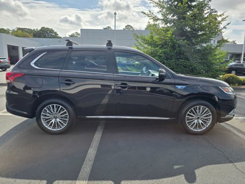 Used 2020 Mitsubishi Outlander GT image 3