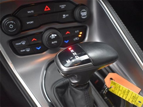 Used 2019 Dodge Challenger SXT image 16
