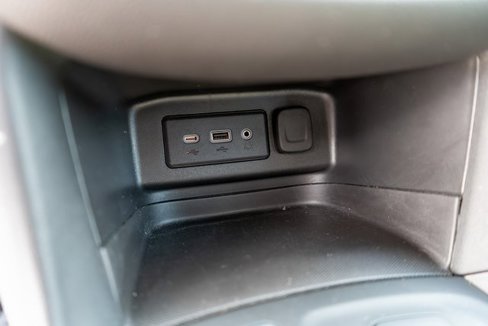 Used 2023 Chevrolet Equinox LT w/ LPO, Floor Liner Package image 28