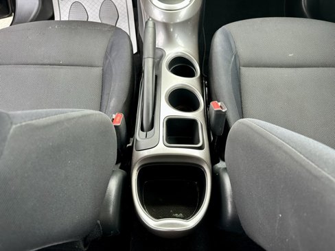 Used 2013 Nissan Juke S image 24