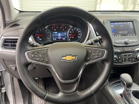 Used 2023 Chevrolet Equinox LT image 18