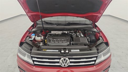Used 2020 Volkswagen Tiguan SE w/ Panoramic Sunroof Package image 25