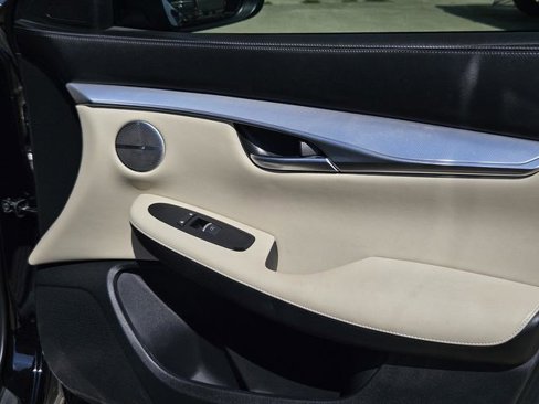 Used 2022 INFINITI QX50 Essential image 34