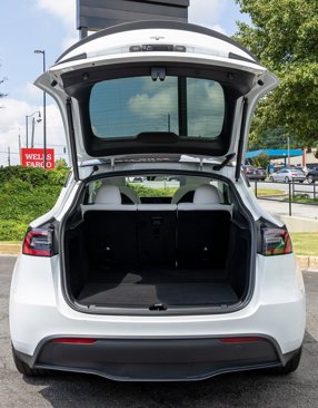 Used 2024 Tesla Model Y Performance image 22