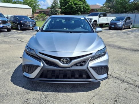Used 2023 Toyota Camry SE image 8