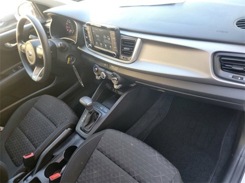 Used 2020 Kia Rio LX image 19