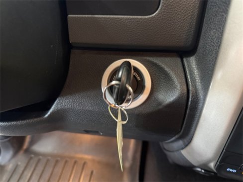 Used 2017 RAM 1500 Classic SLT image 19