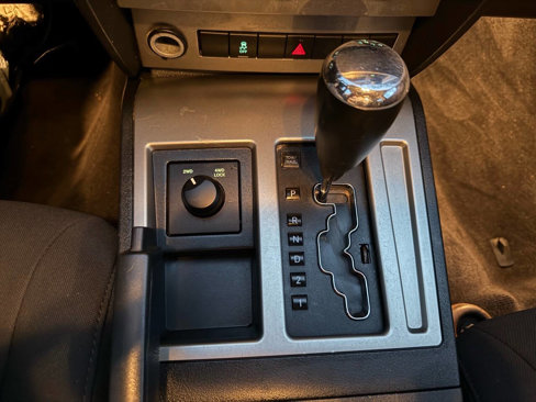 Used 2011 Dodge Nitro SE image 34
