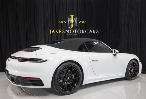 Used 2024 Porsche 911 Carrera image 12
