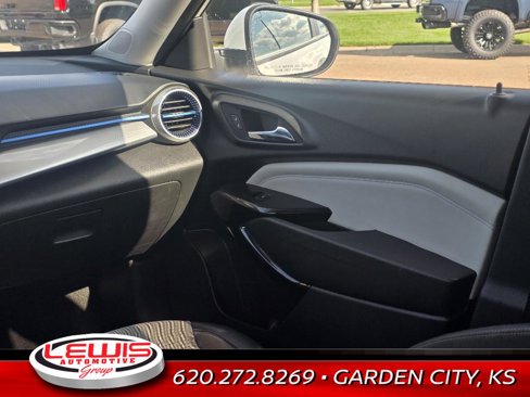 Used 2024 Chevrolet Trax LT image 15