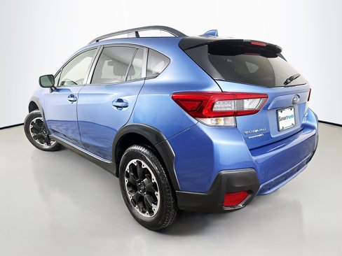 Used 2021 Subaru Crosstrek 2.0i Premium image 5