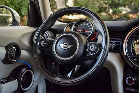Used 2016 MINI Cooper S image 14
