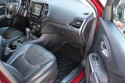 Used 2019 Jeep Cherokee Limited image 49
