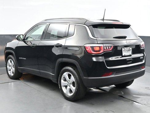 Used 2019 Jeep Compass Latitude w/ Popular Equipment Group image 5