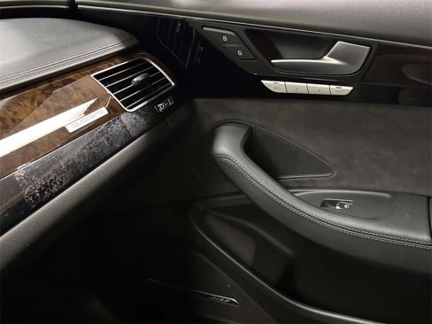 Used 2018 Audi A8 L 3.0T w/ Executive Package image 25